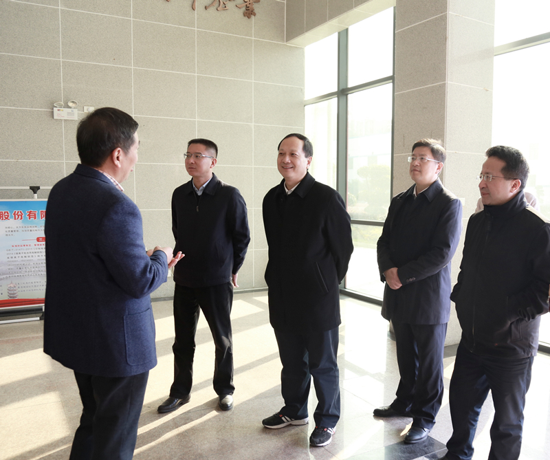 省纪委副书记、省监委副主任张忠凯来公司走访调研